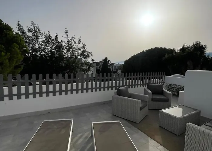 Diana - El Rosario Vila Marbella